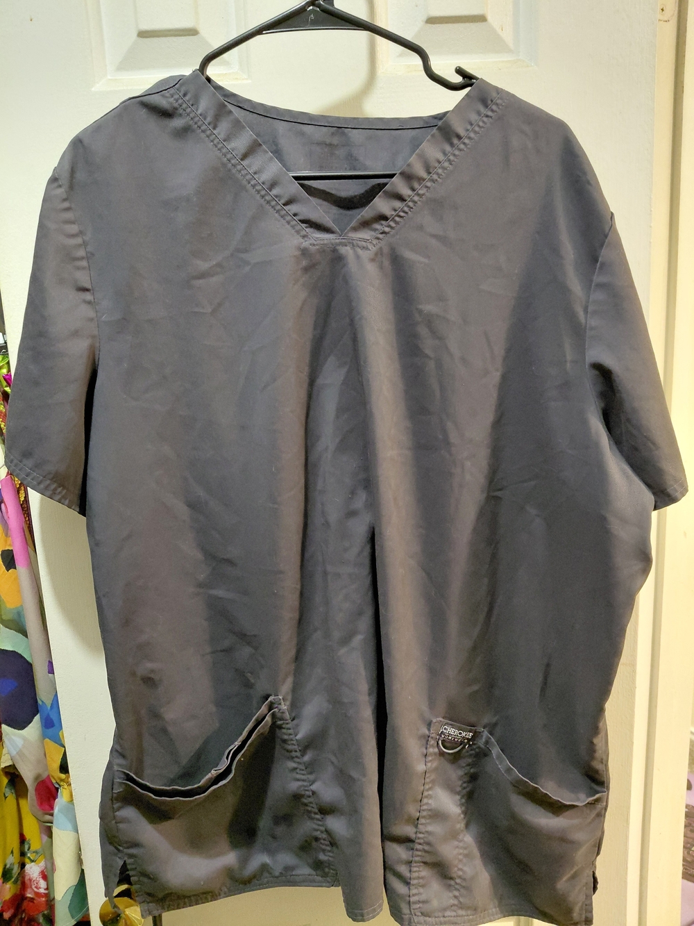 Women's V-Neck Medical Scrub Top — Charcoal Gray
